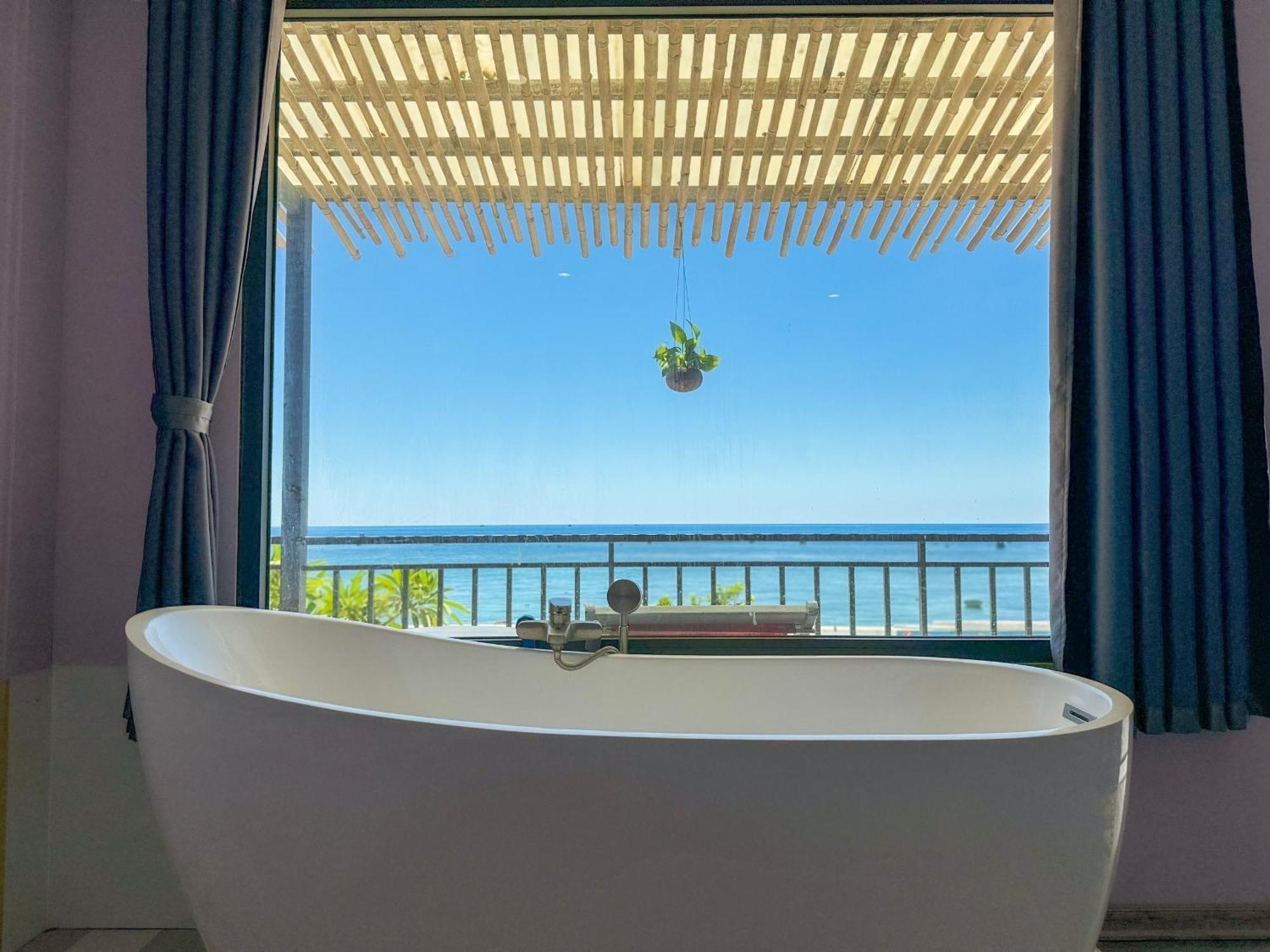 Beach Villa Phu Quy Cu Lao Thu Buitenkant foto